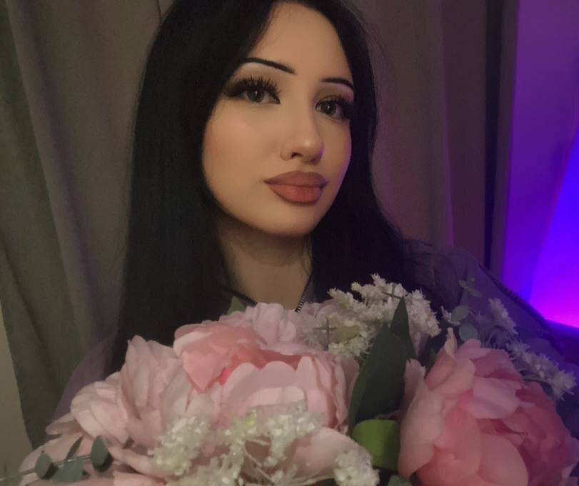 XXX Porn Photo of Nude TracySlayQueen 3