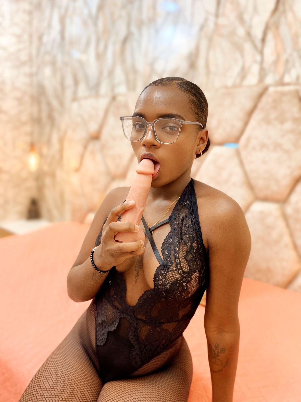 XXX Porn Photo of Nude EXOTIC_EBONY_ 16