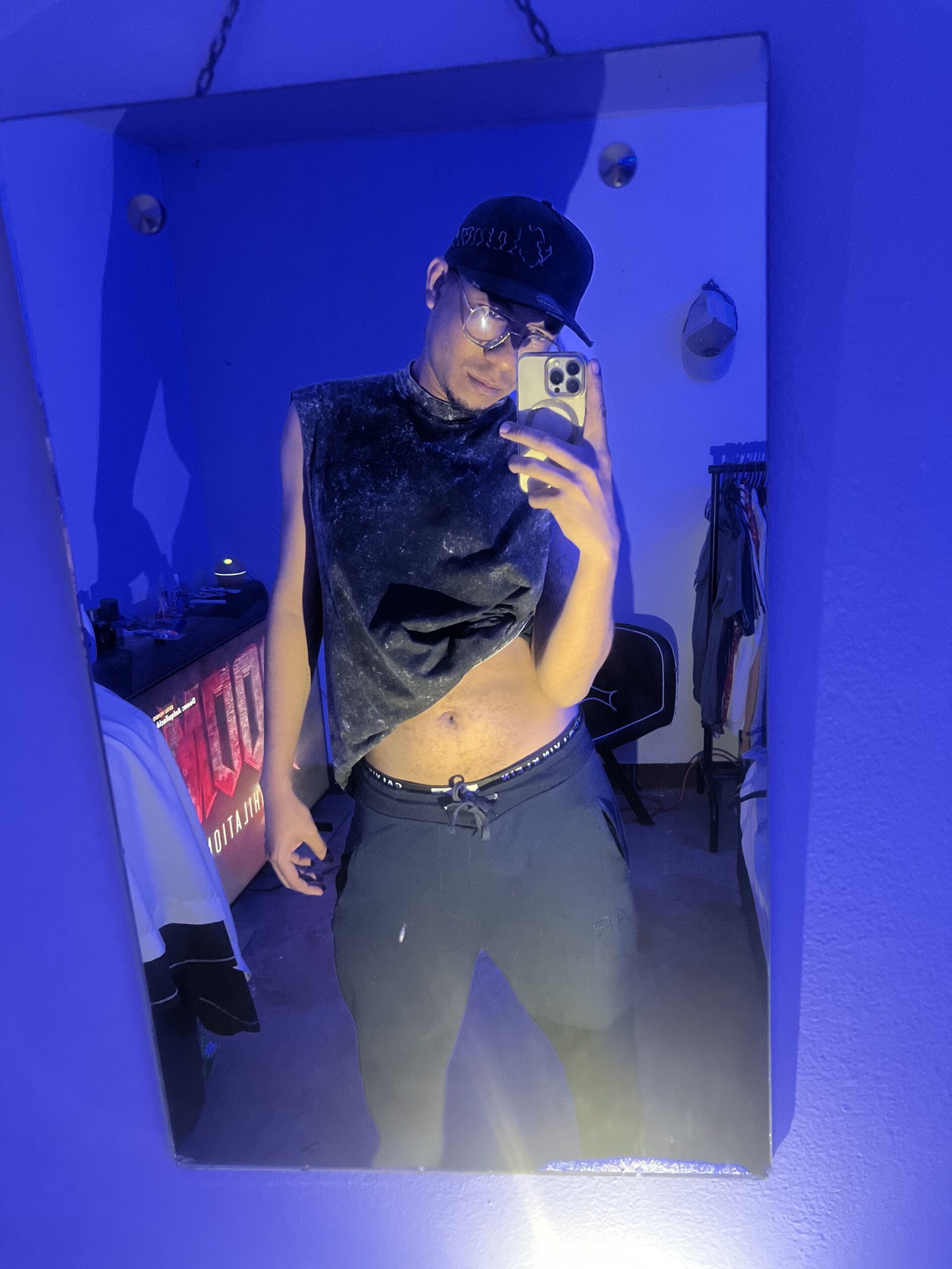 XXX Porn Photo of Nude boyctg9797 7