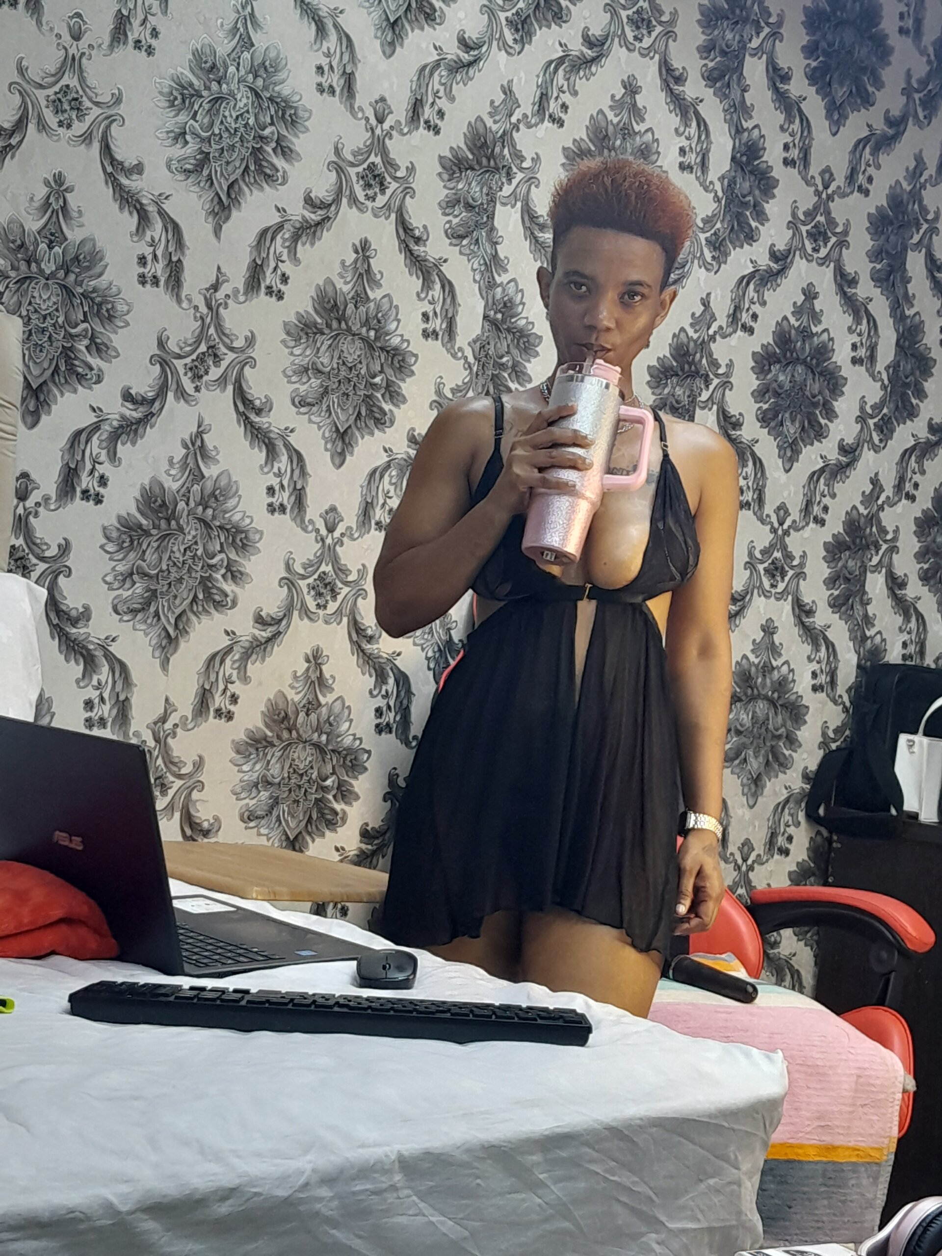 XXX Porn Photo of Nude JANIELEE8x 4