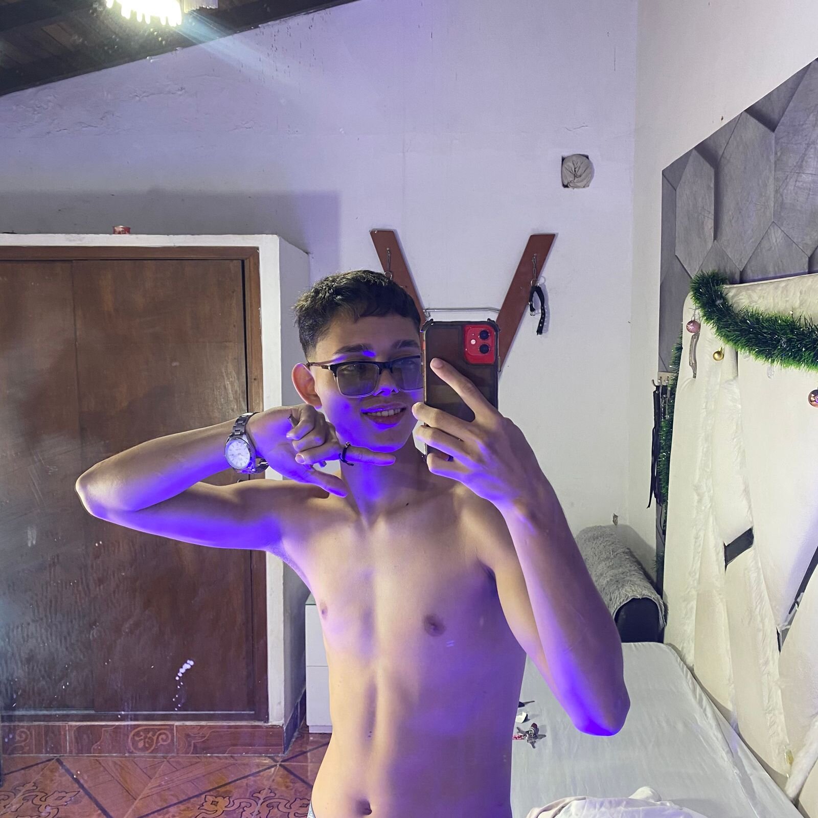 XXX Porn Photo of Nude AaronLogann 3