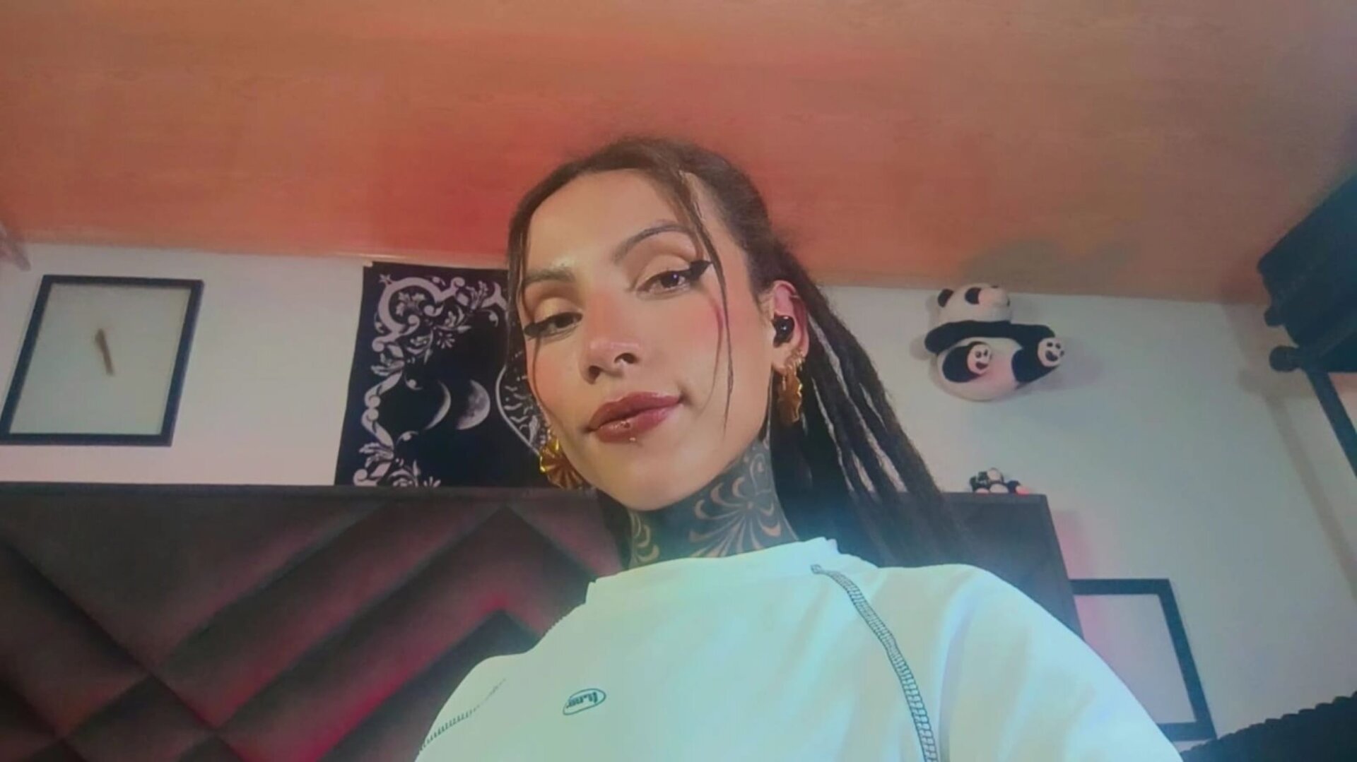 XXX Porn Photo of Nude LeelooNyx 15