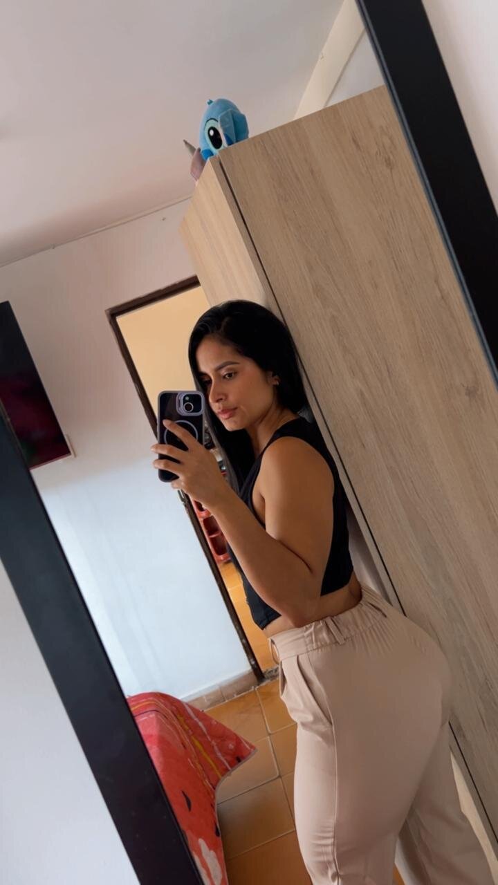XXX Porn Photo of Nude RousseBelle 3
