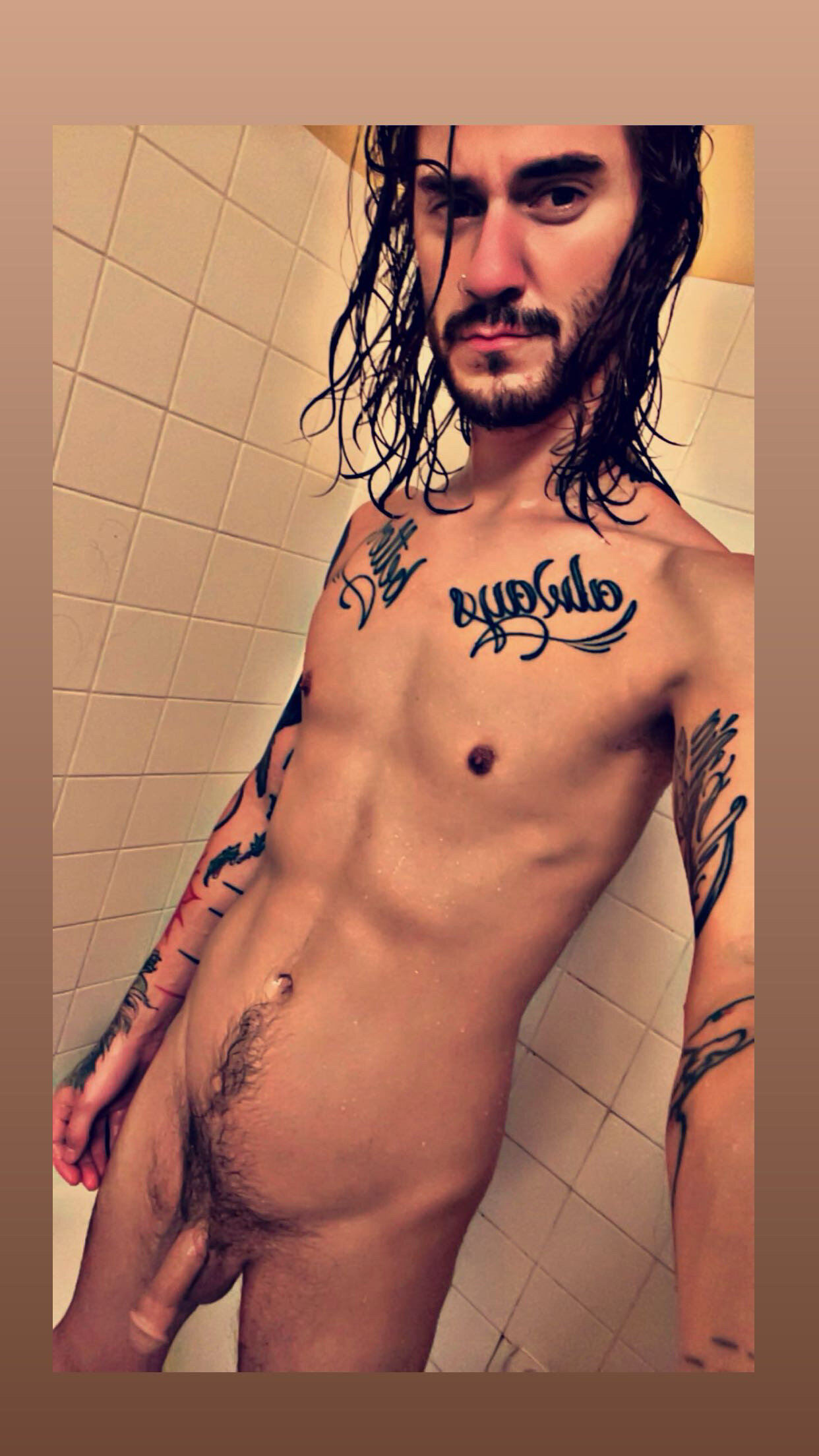 XXX Porn Photo of Nude MonnDragon666 57