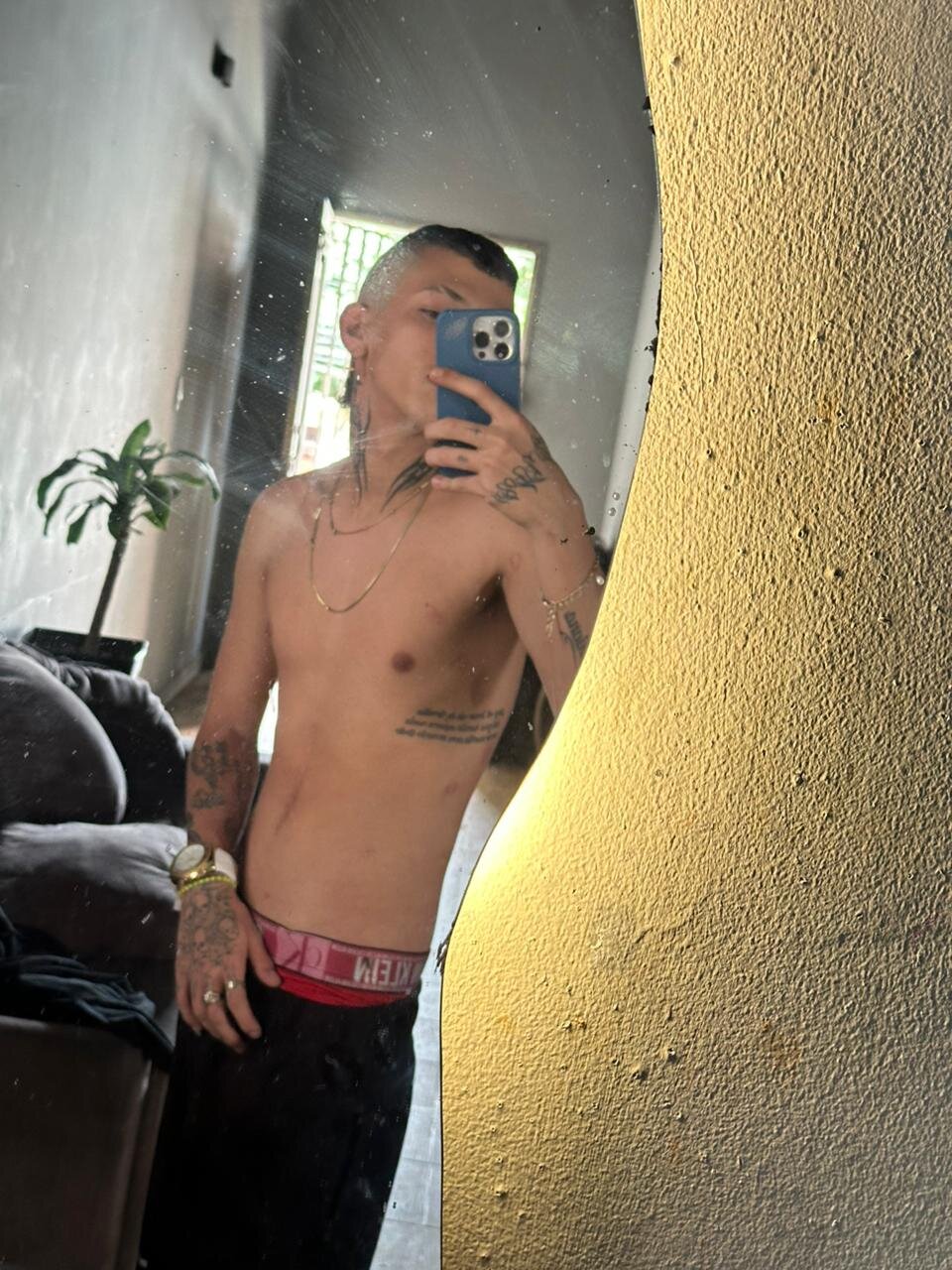 XXX Porn Photo of Nude Dany_Xadiel 11