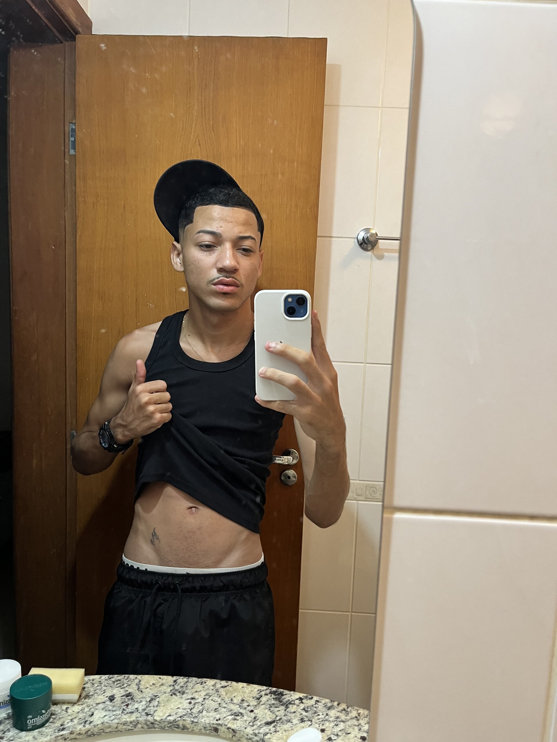 XXX Porn Photo of Nude onllyguh22 2