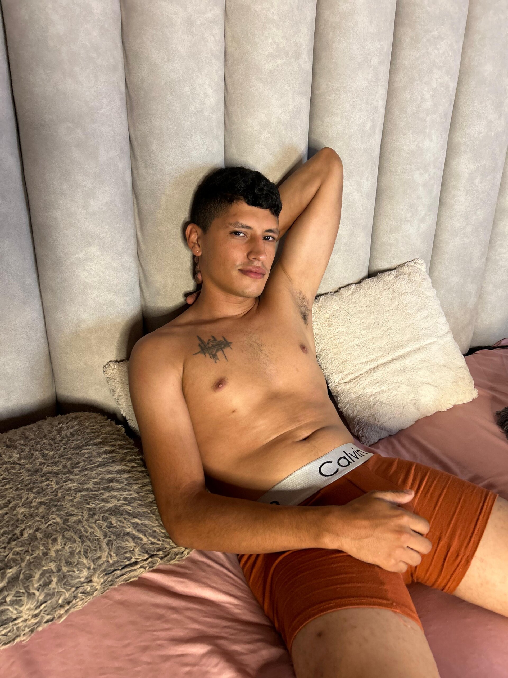 XXX Porn Photo of Nude LaynorRoss_ 9