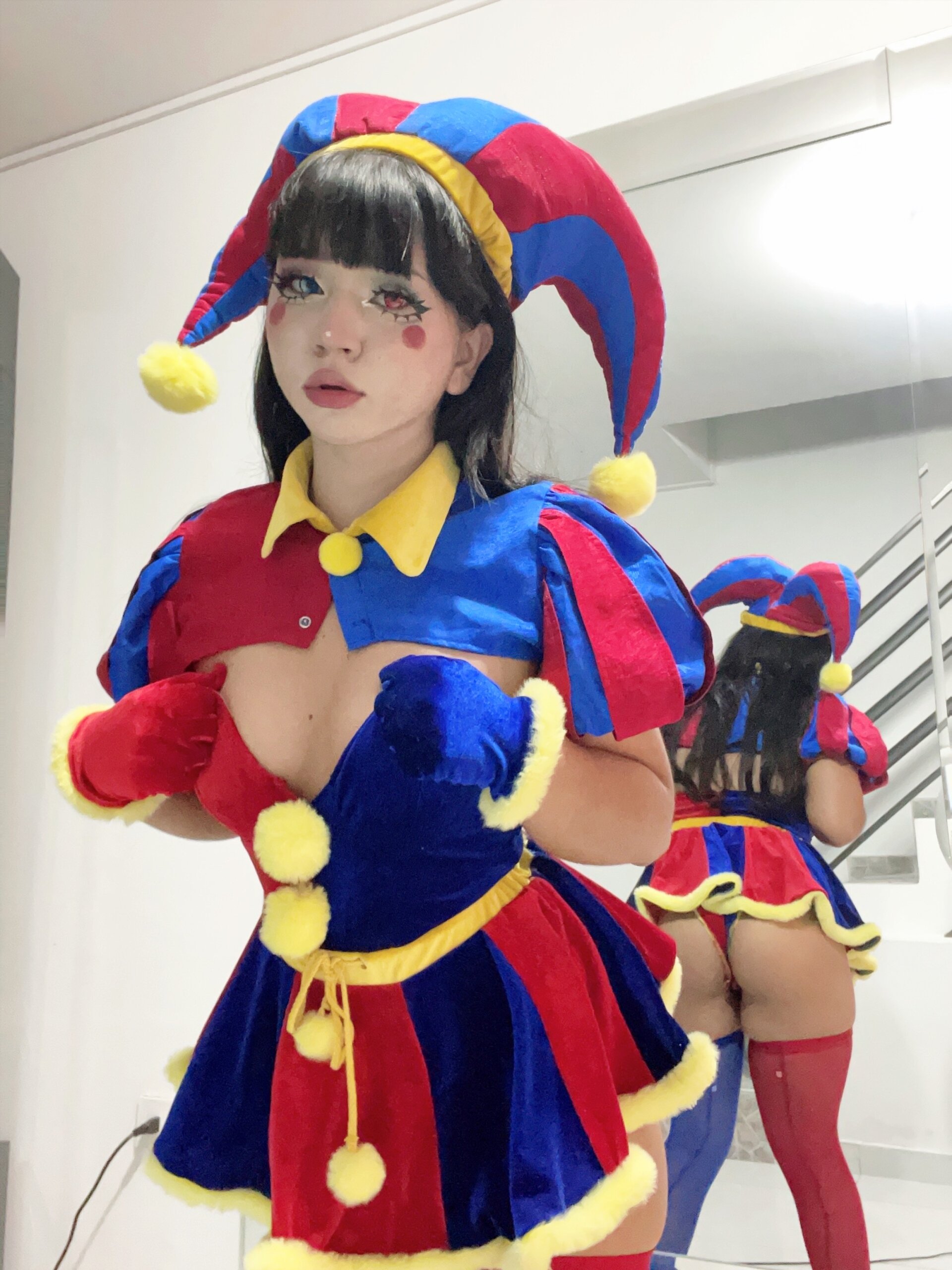 XXX Porn Photo of Nude Petit-Rosse 198