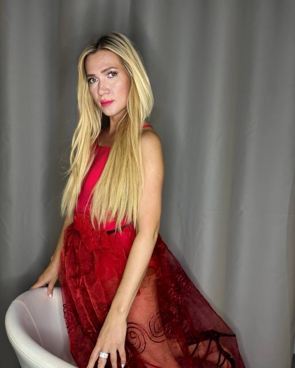 XXX Porn Photo of Nude Luna__Lewis 25