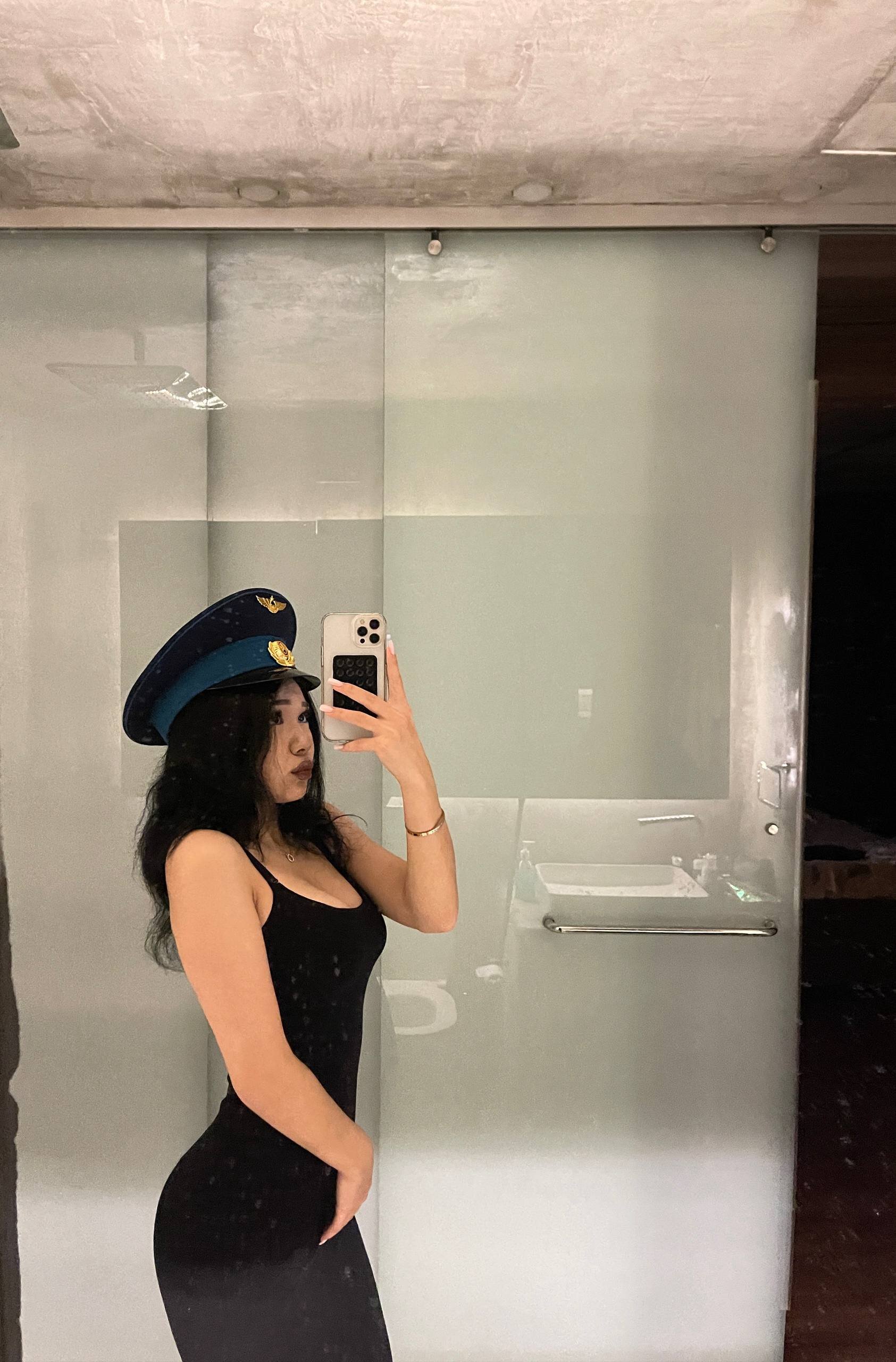 XXX Porn Photo of Nude LentUtensil 4