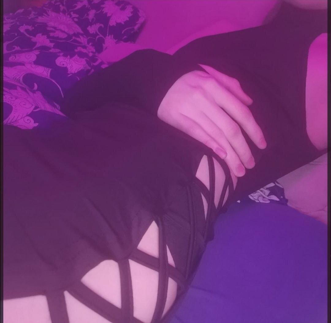 XXX Porn Photo of Nude shallibedommy 1