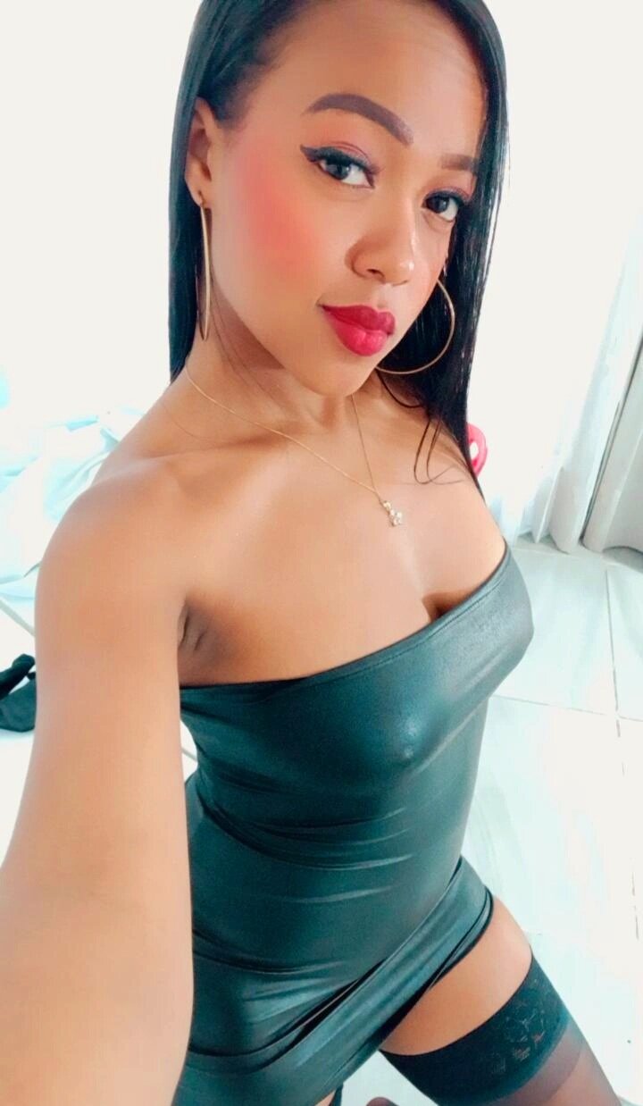 XXX Porn Photo of Nude lennacooper 17