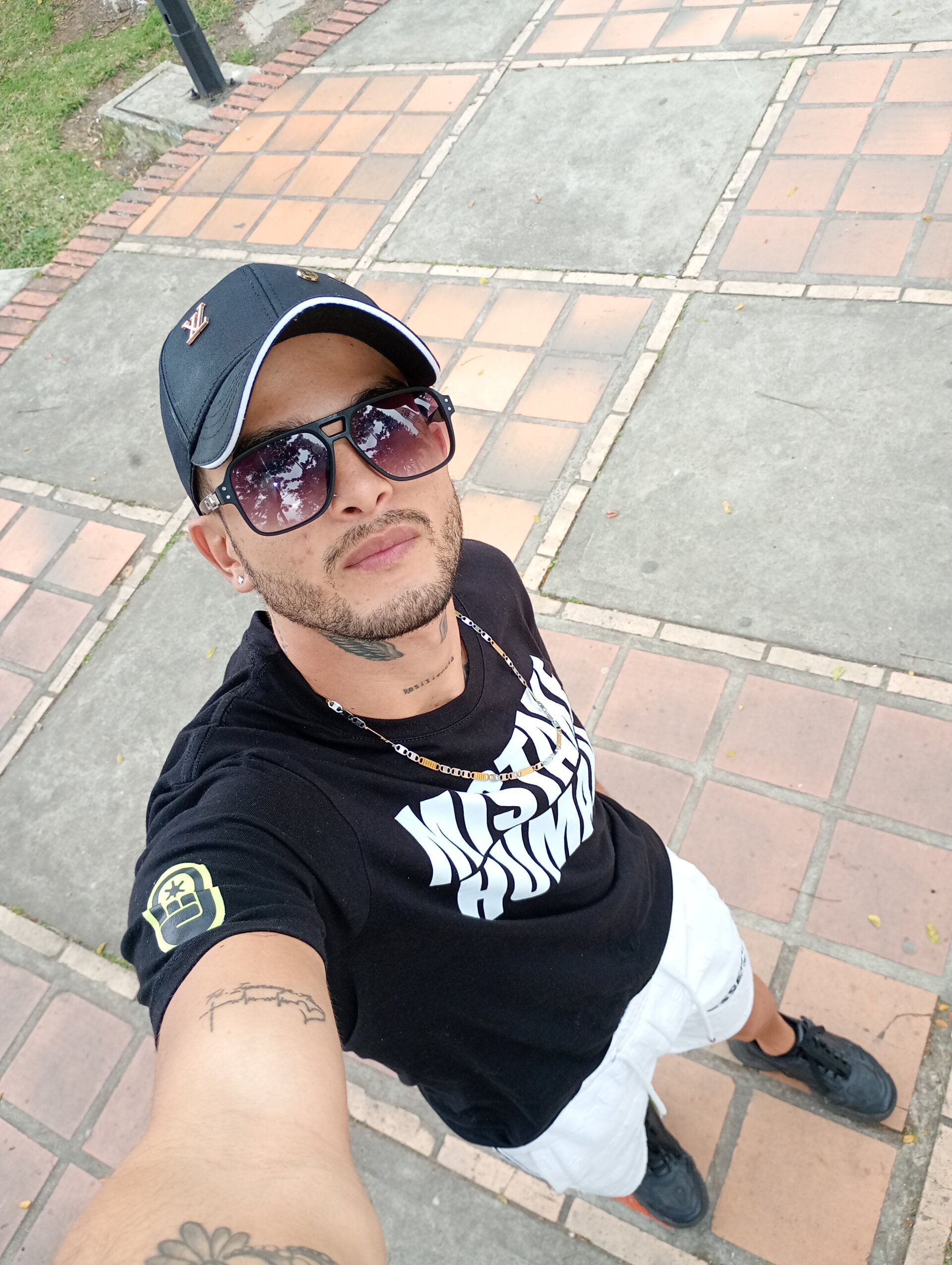 XXX Porn Photo of Nude Fernandocj_ 1