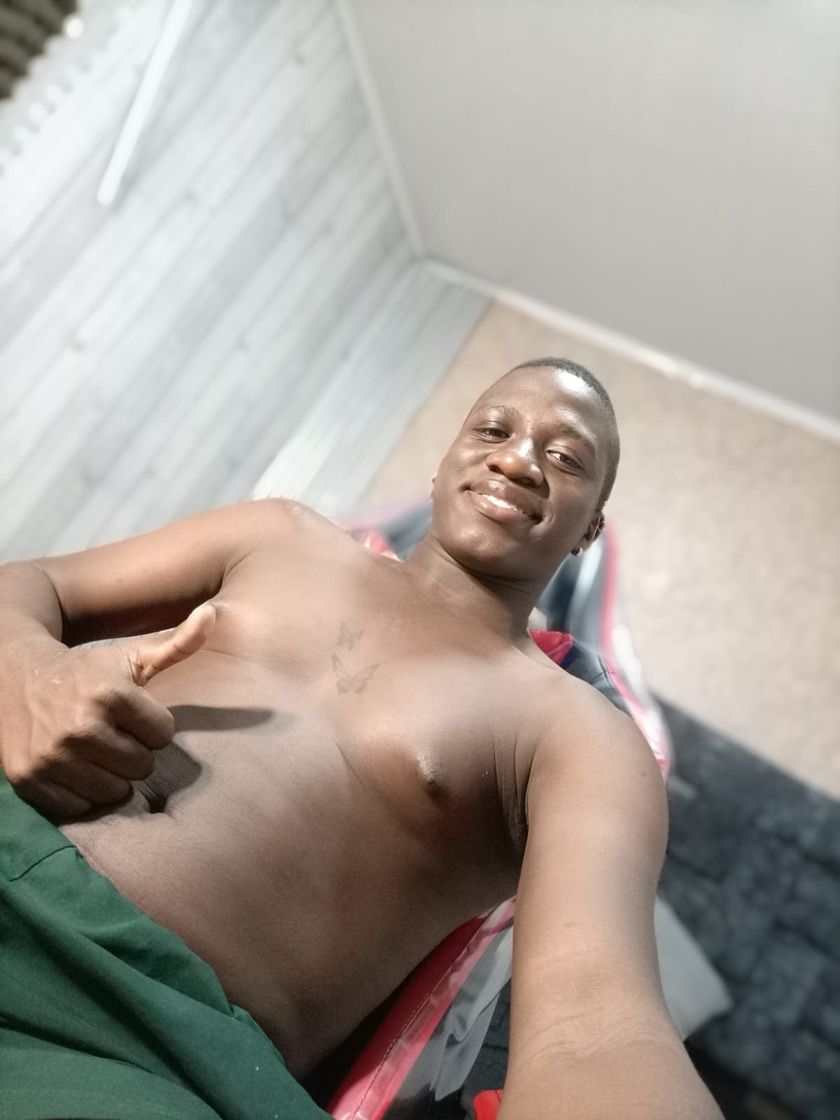 XXX Porn Photo of Nude michell_joos 13