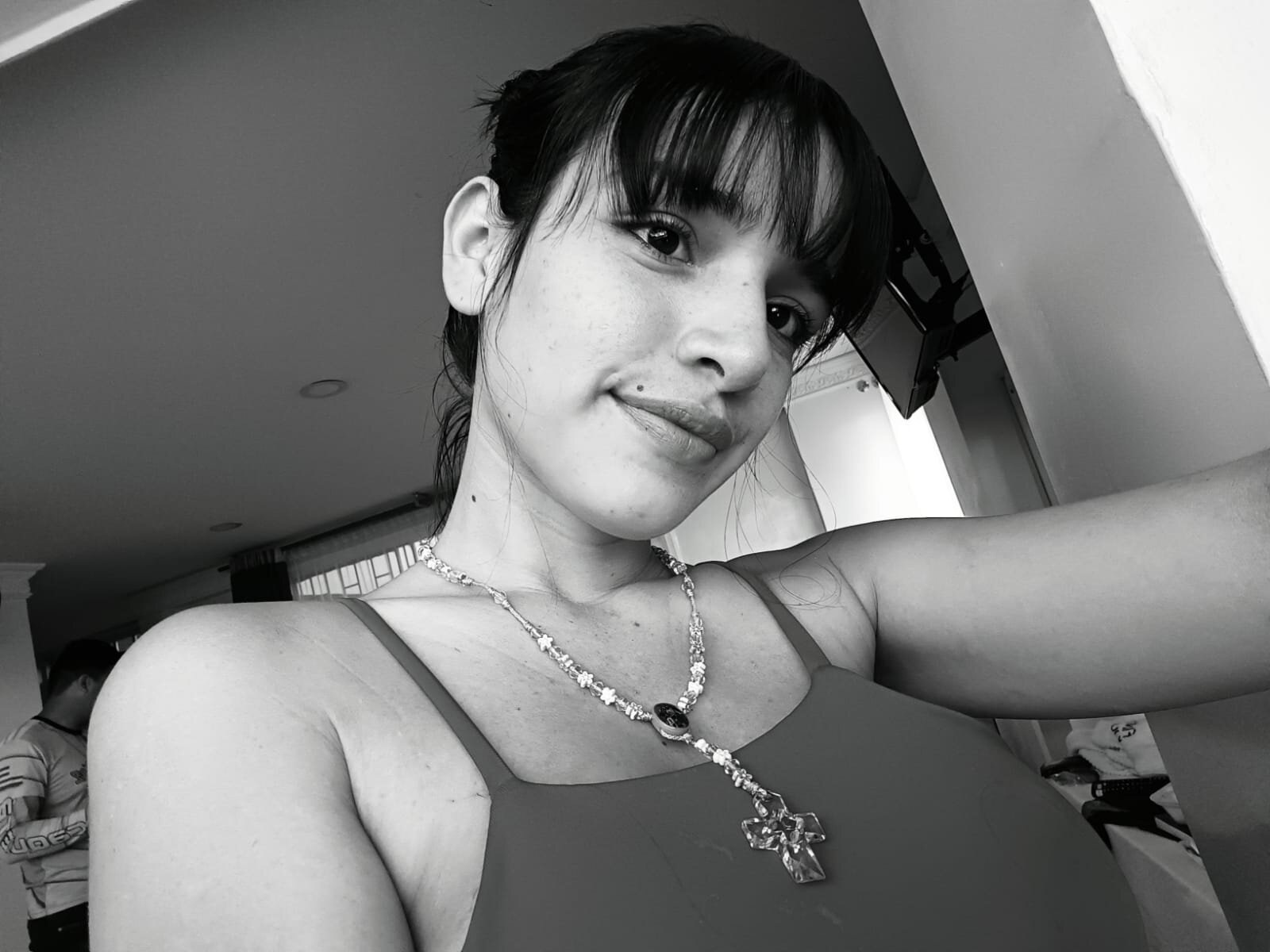 XXX Porn Photo of Nude Annyrosee 4