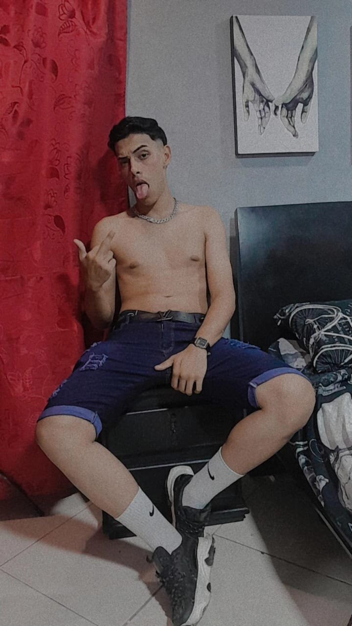 XXX Porn Photo of Nude TenderBoyBigCock_ 9