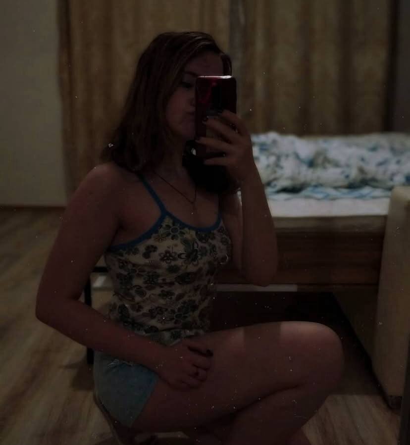 XXX Porn Photo of Nude CatherineWine 6
