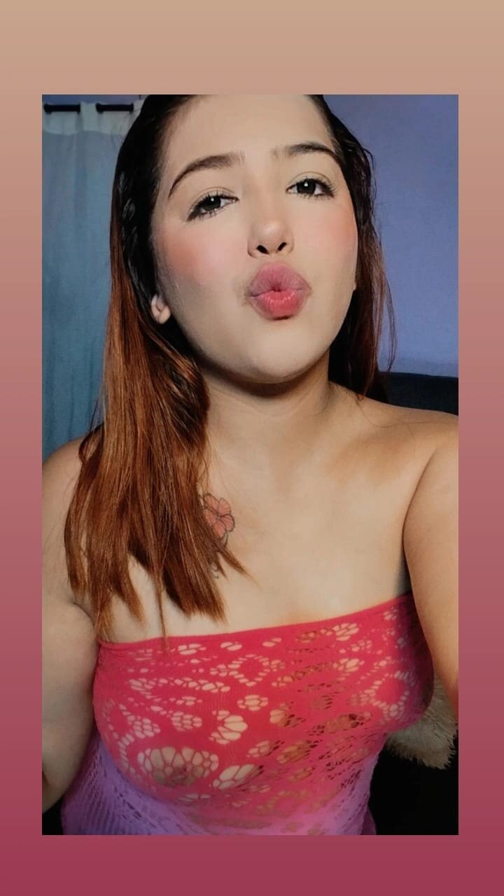 XXX Porn Photo of Nude naomii_0 7