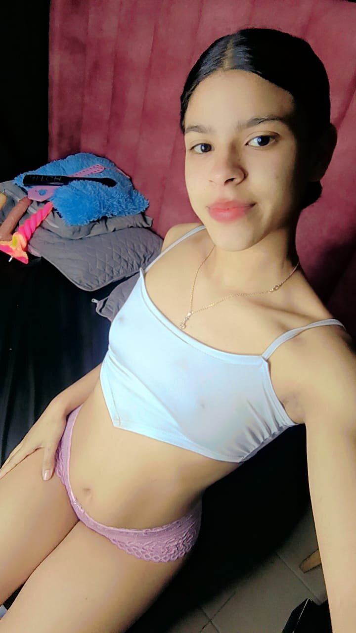 XXX Porn Photo of Nude Arianna_Angels 4