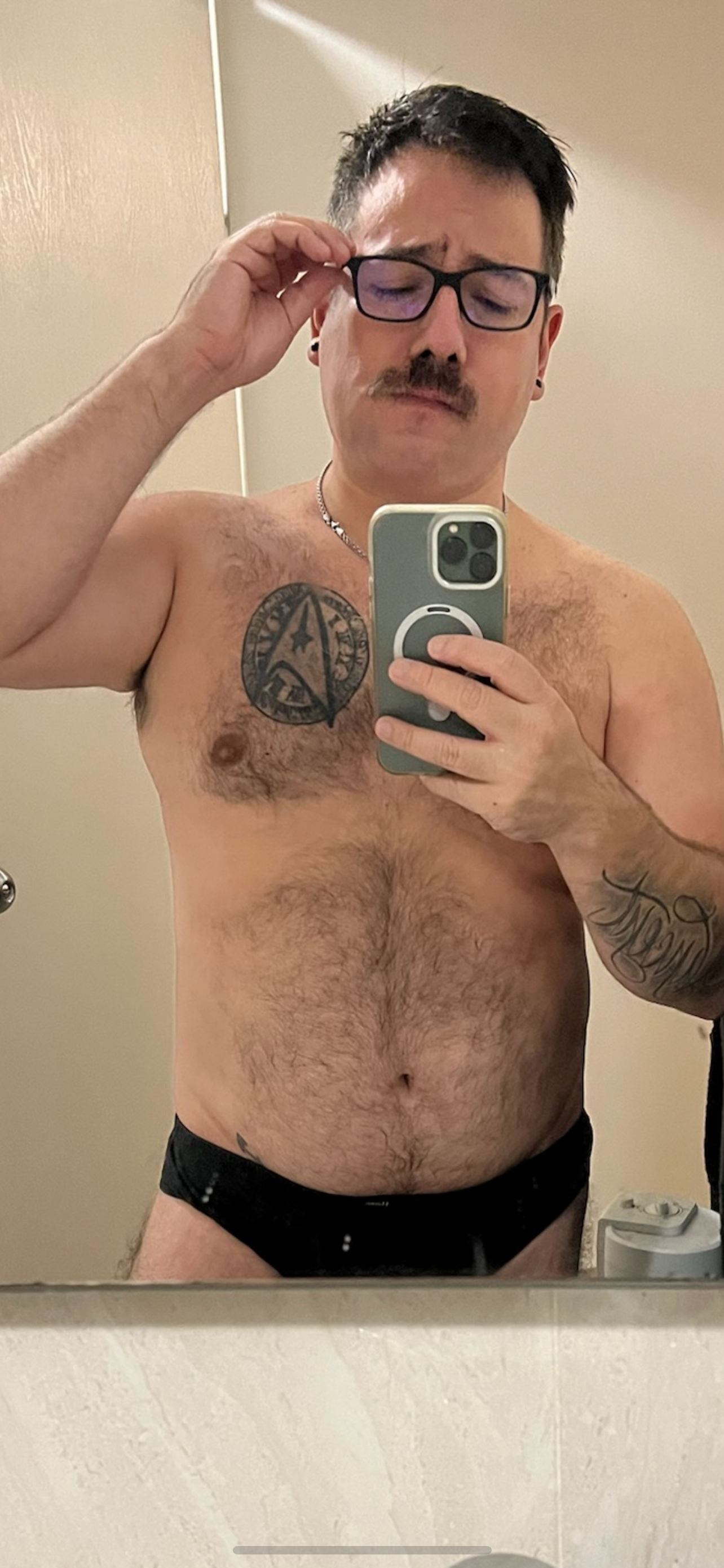 XXX Porn Photo of Nude starfleetdude 3