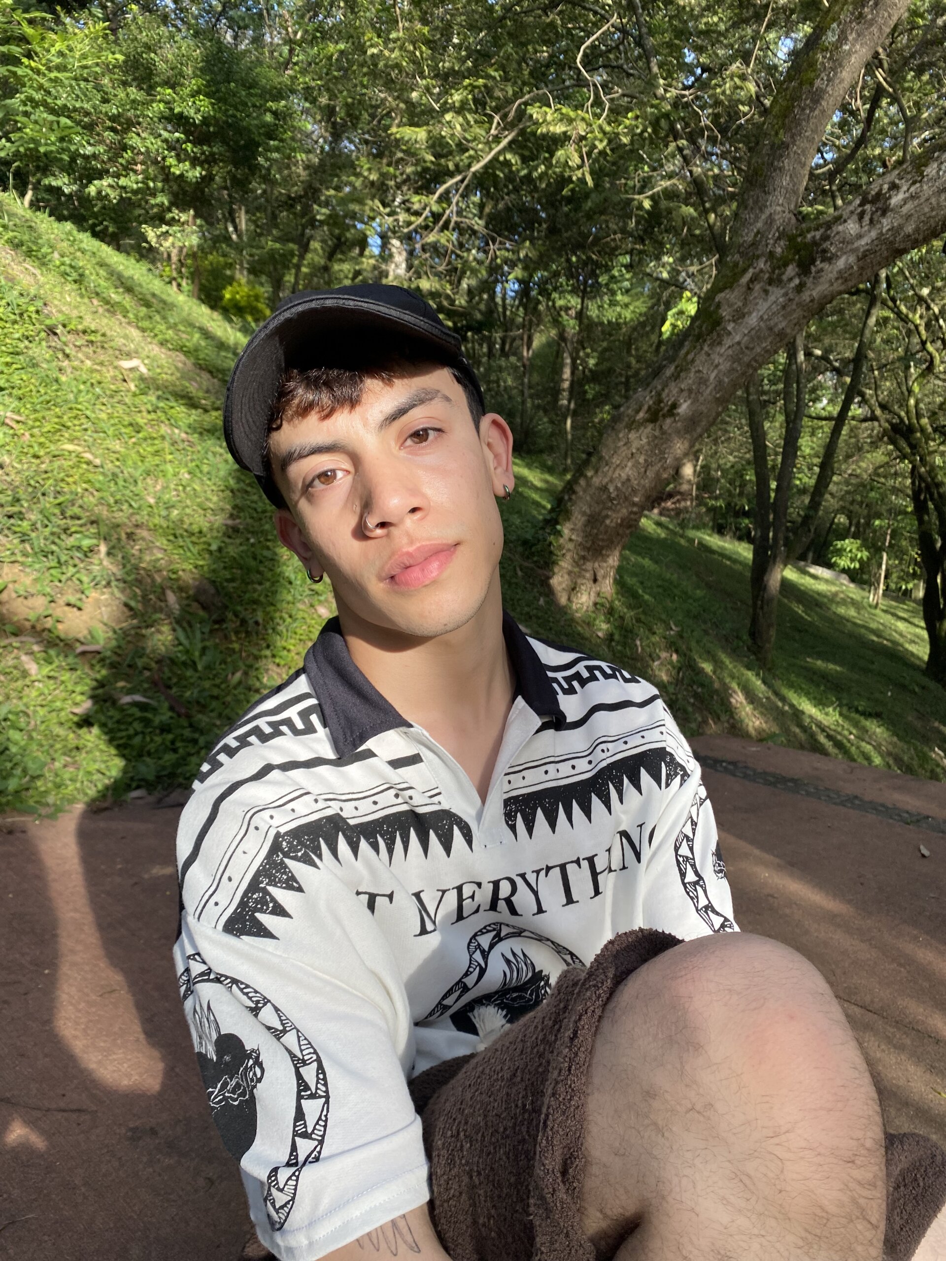 XXX Porn Photo of Nude aaronjames1 12