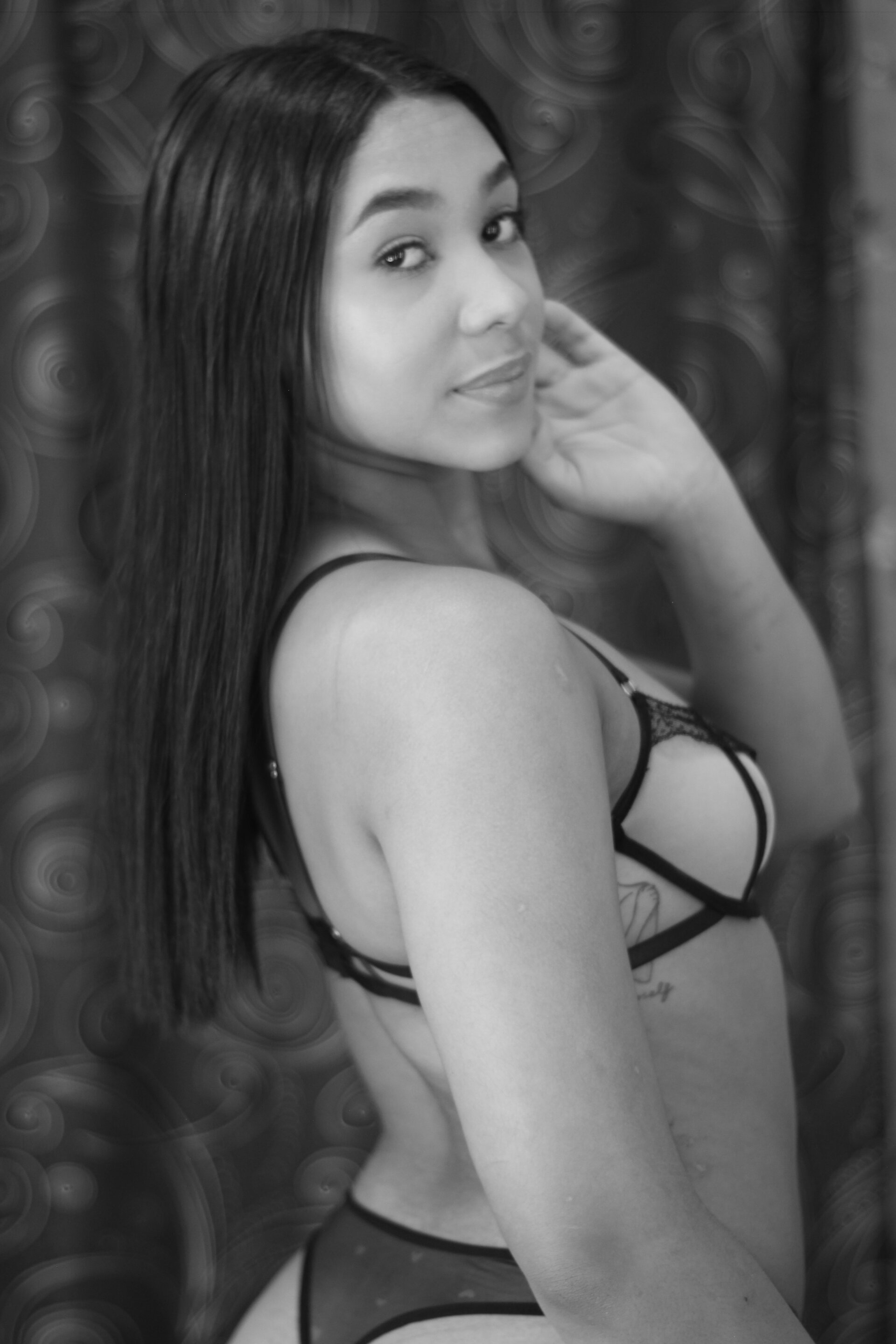 XXX Porn Photo of Nude Charlotte_pm 5