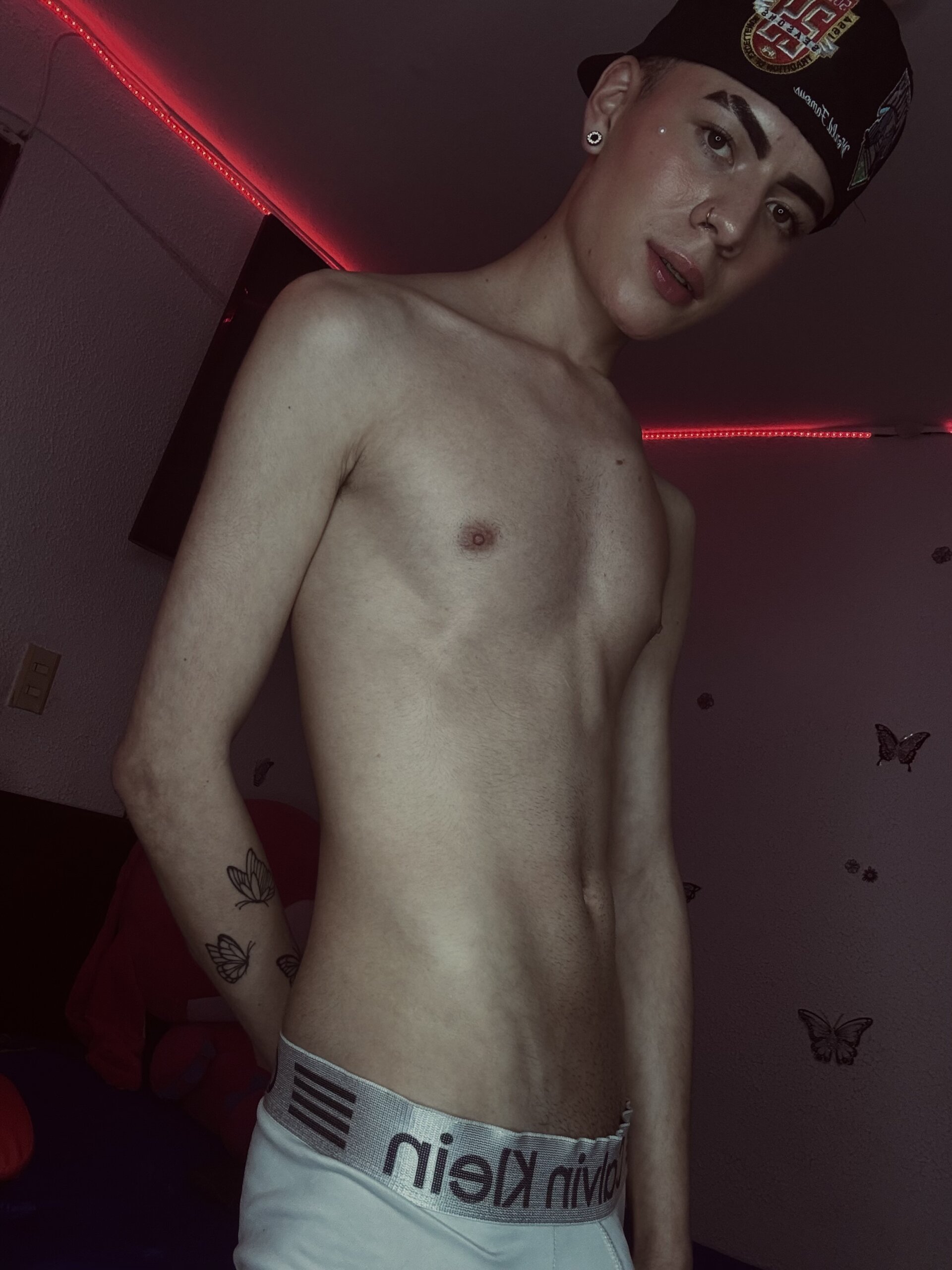XXX Porn Photo of Nude andrew_ixz 4