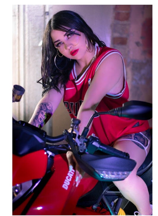 XXX Porn Photo of Nude Mia_cullen_ 11