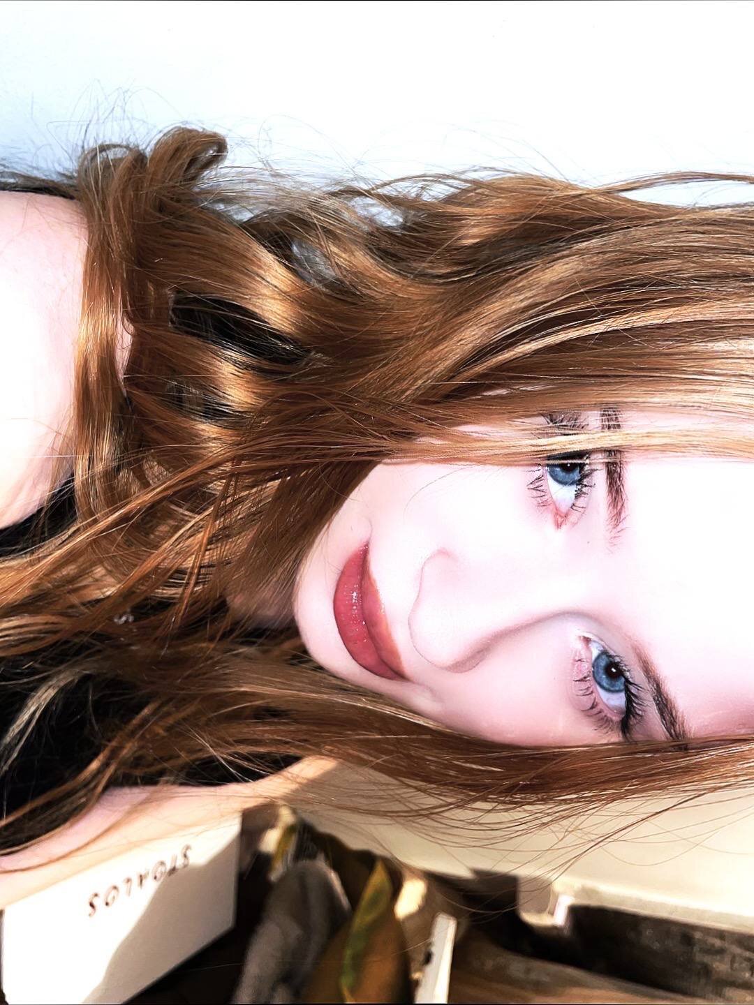 XXX Porn Photo of Nude Alice_ShyFox 5