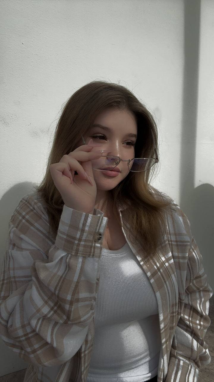 XXX Porn Photo of Nude RobinHalminton 2