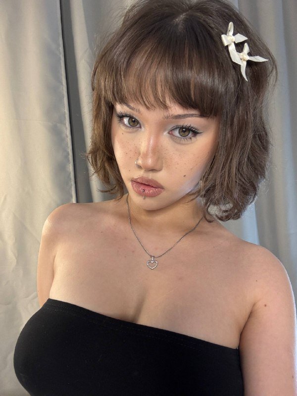 XXX Porn Photo of Nude YumikoShy 2
