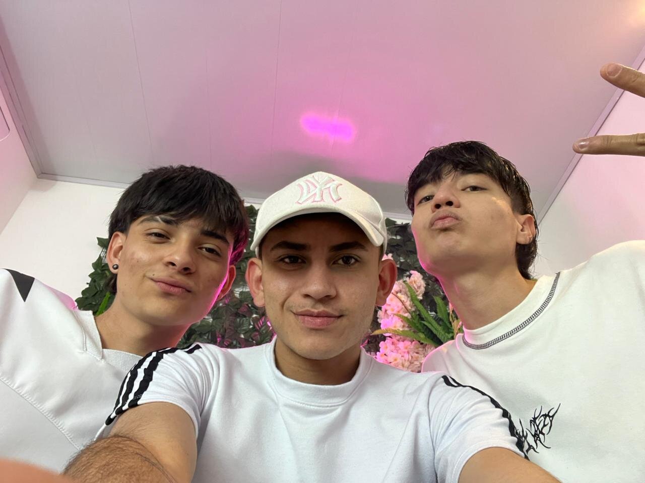 XXX Porn Photo of Nude axel_milo_kairo_and_noa 1