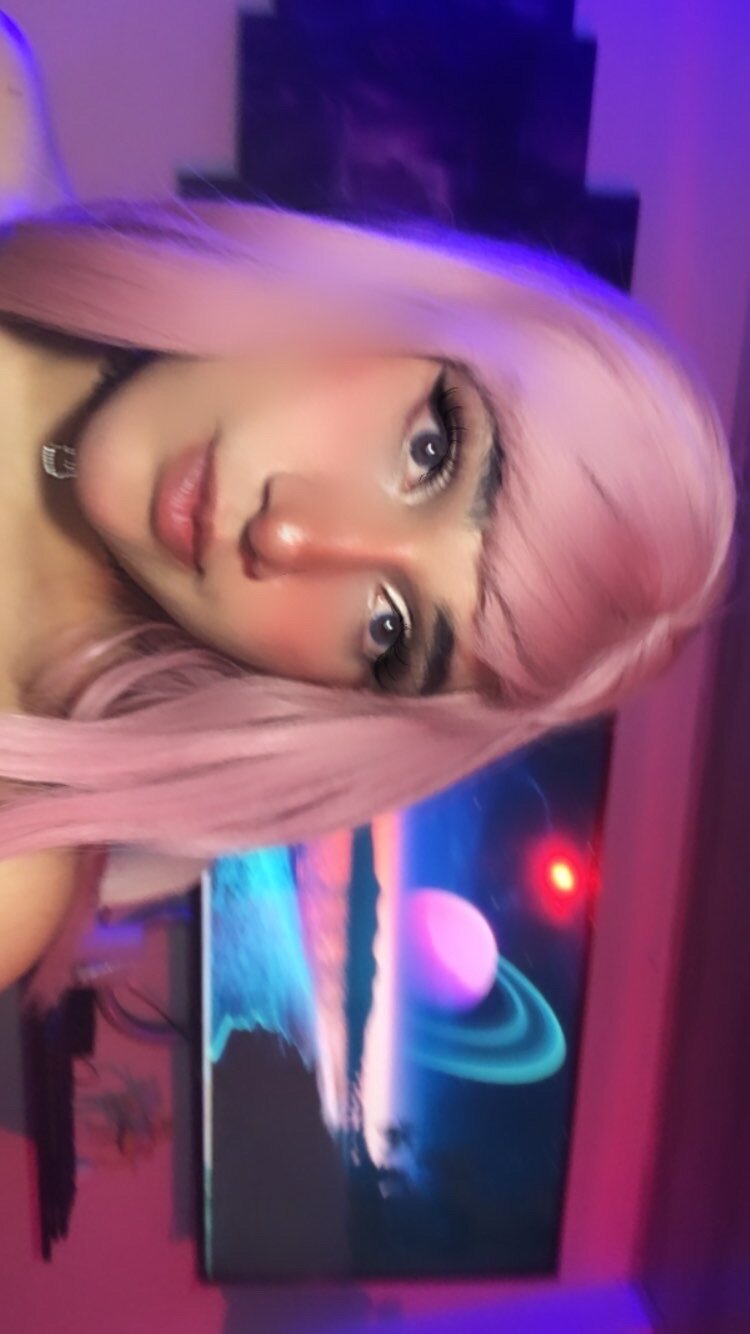XXX Porn Photo of Nude ErzaMontoroo 26