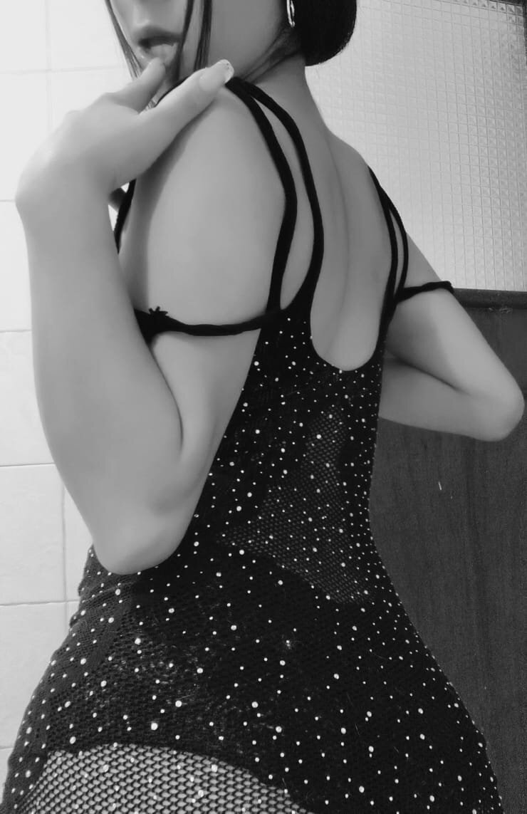 XXX Porn Photo of Nude MiaHarper2 2