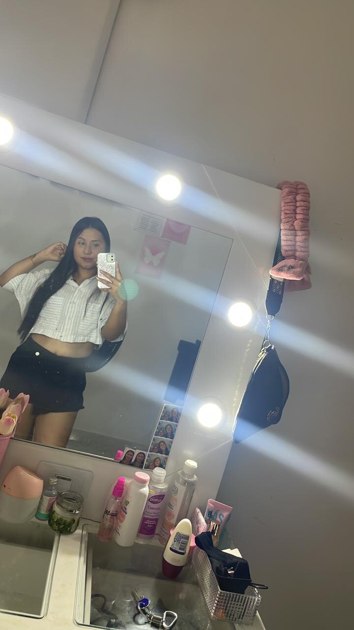 XXX Porn Photo of Nude camille_rose19 1