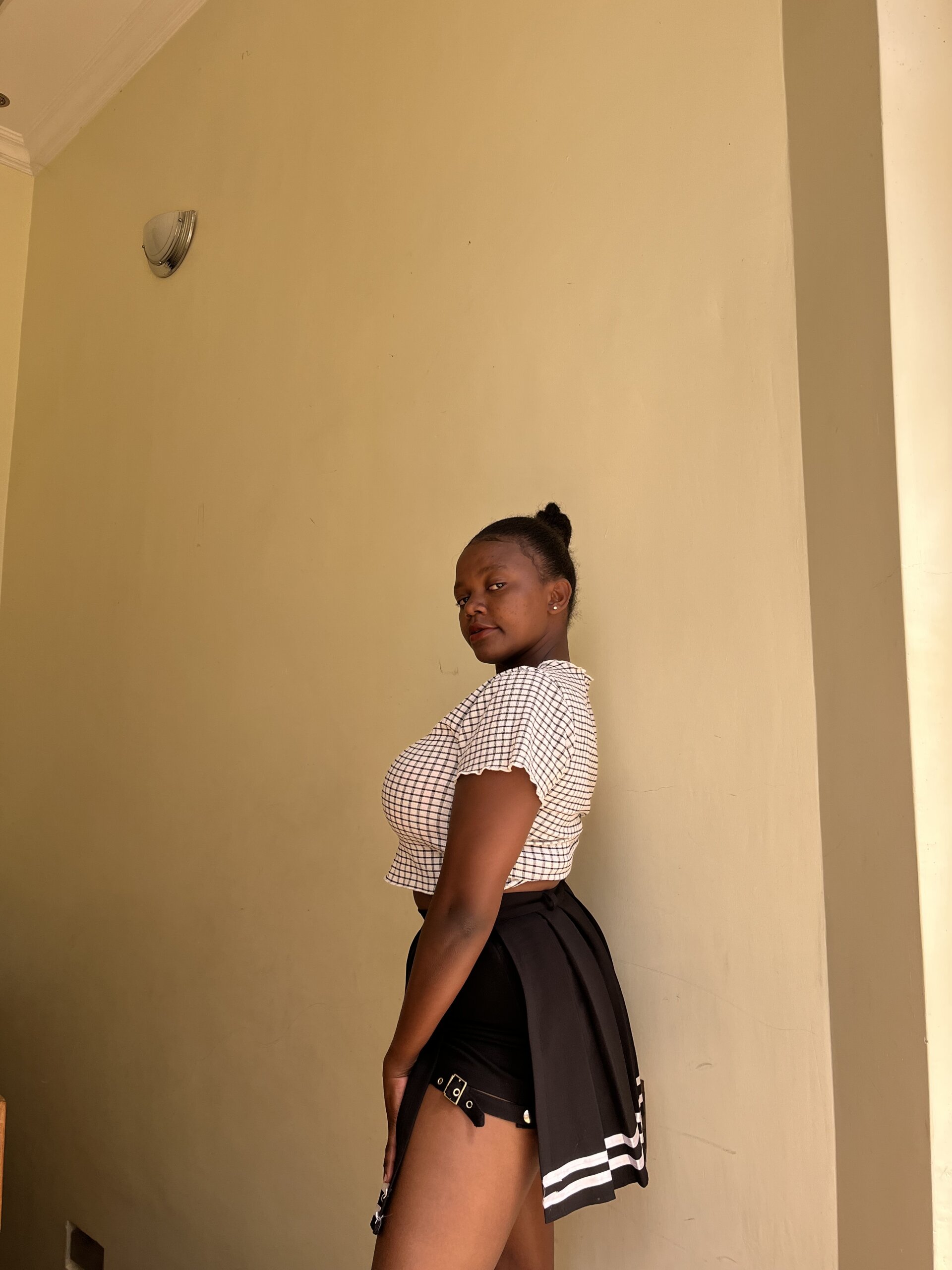 XXX Porn Photo of Nude Yo_mami 4