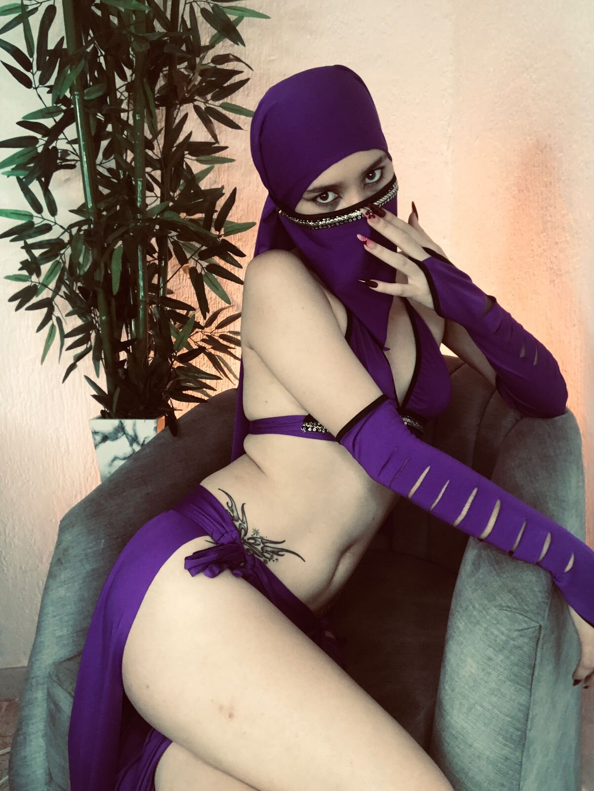 XXX Porn Photo of Nude yara_hind 16
