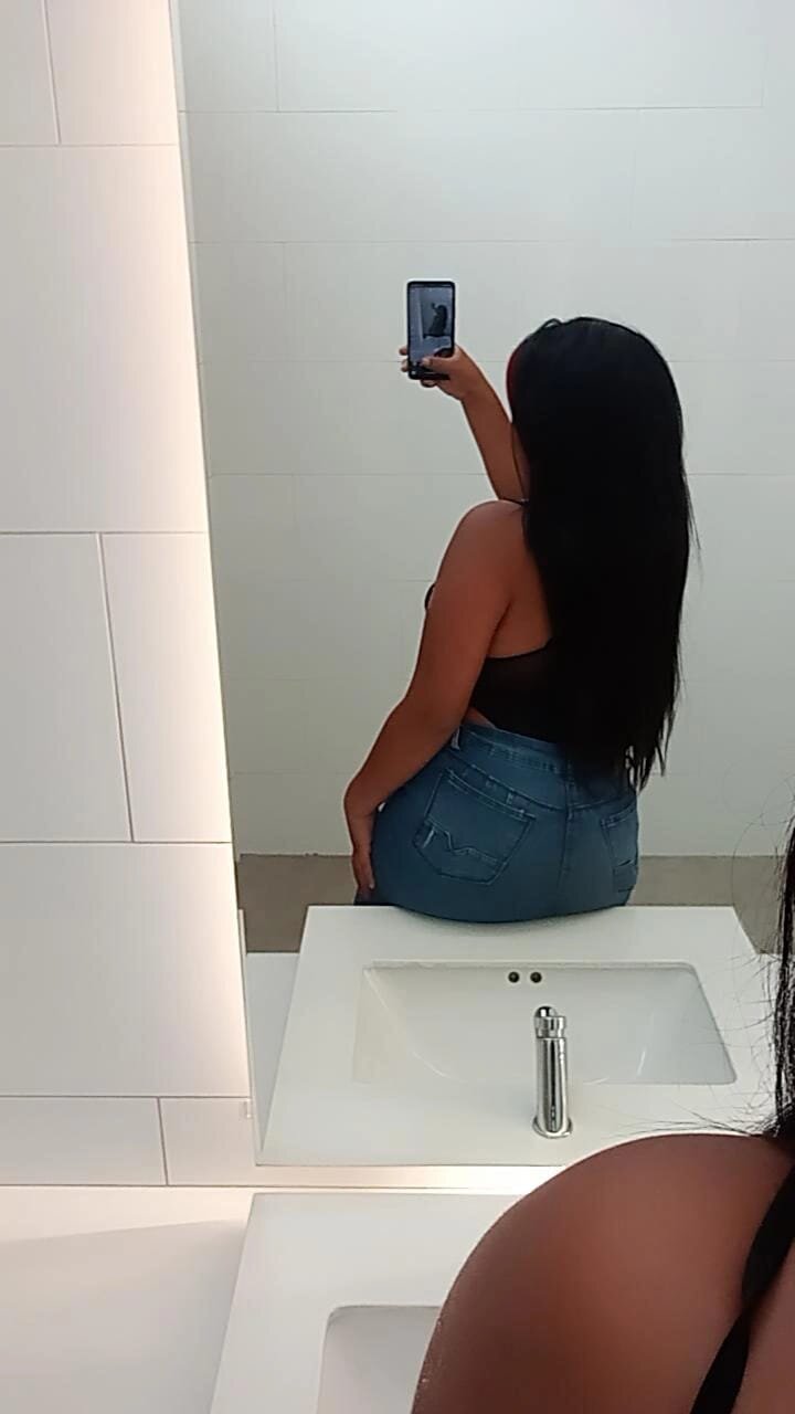 XXX Porn Photo of Nude Alice_b_ 1