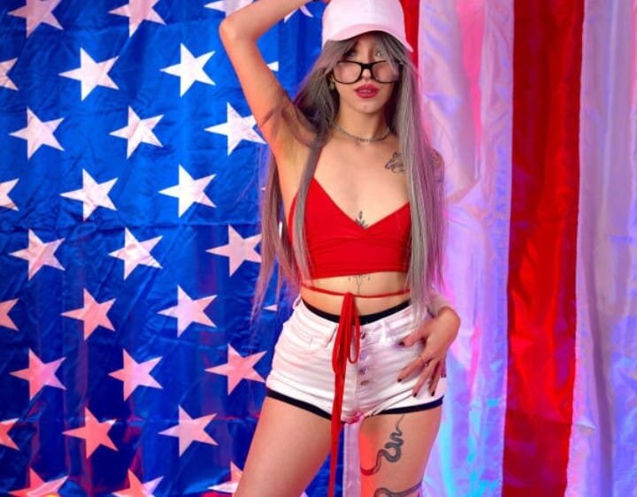 XXX Porn Photo of Nude Oliviamonroex18 8