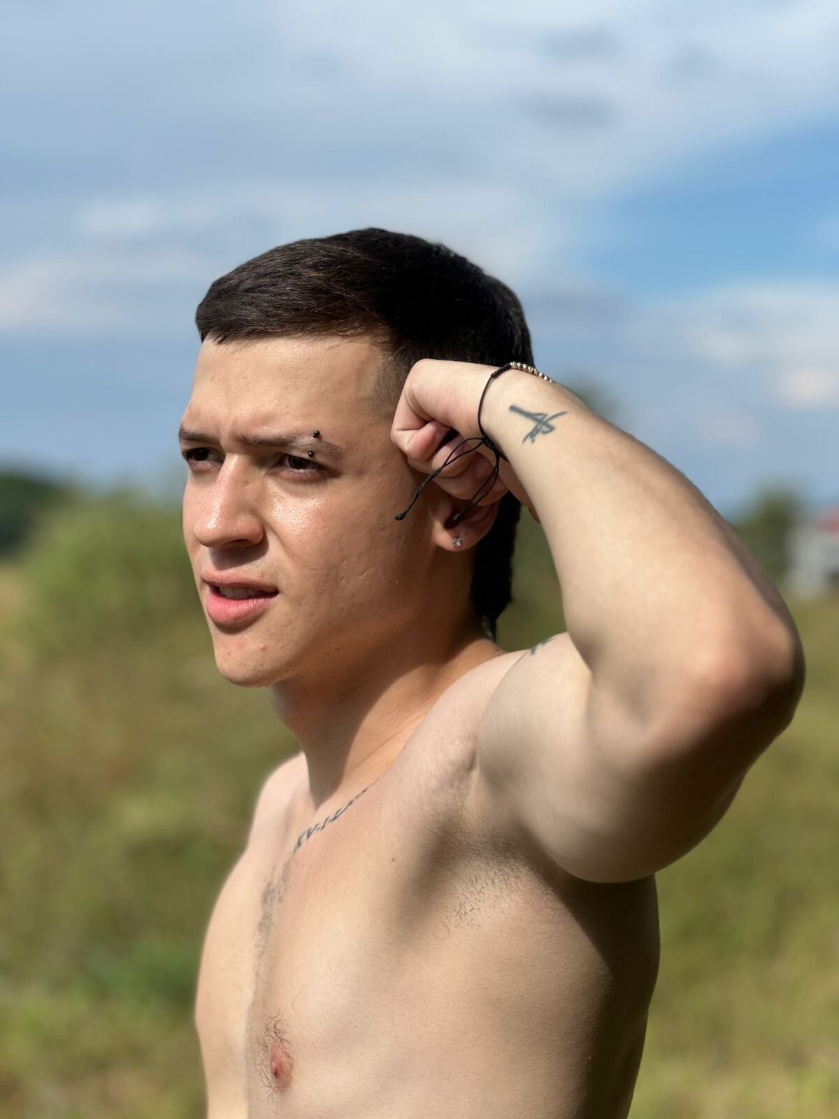 XXX Porn Photo of Nude Dimitri_higth420 4
