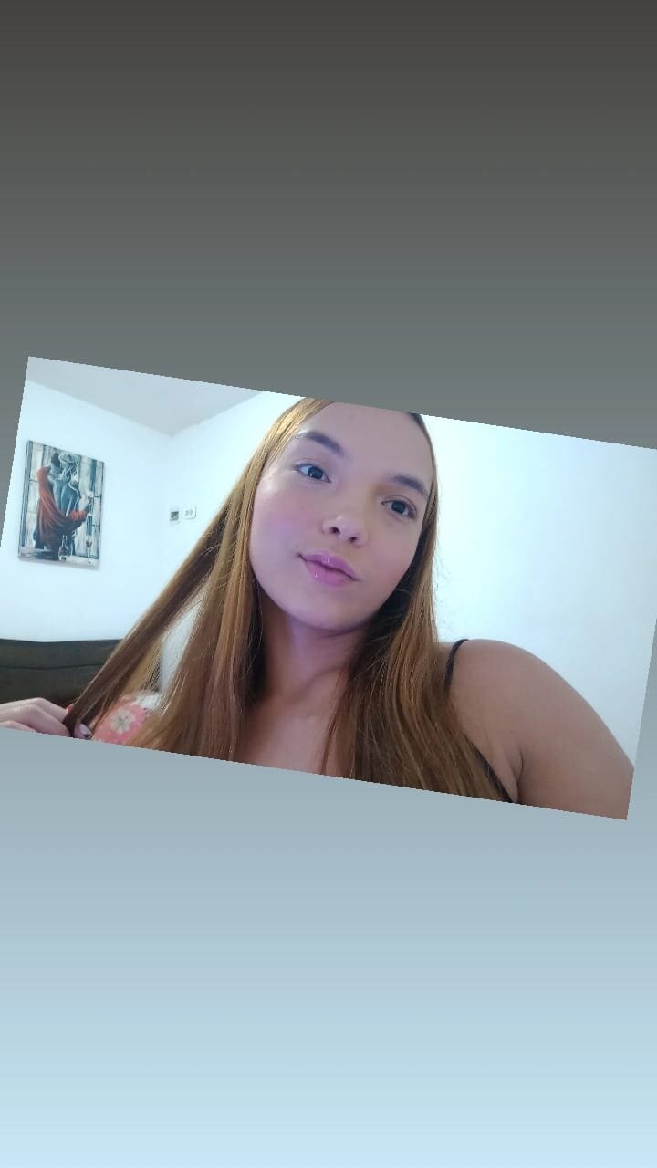XXX Porn Photo of Nude annieche77y 5