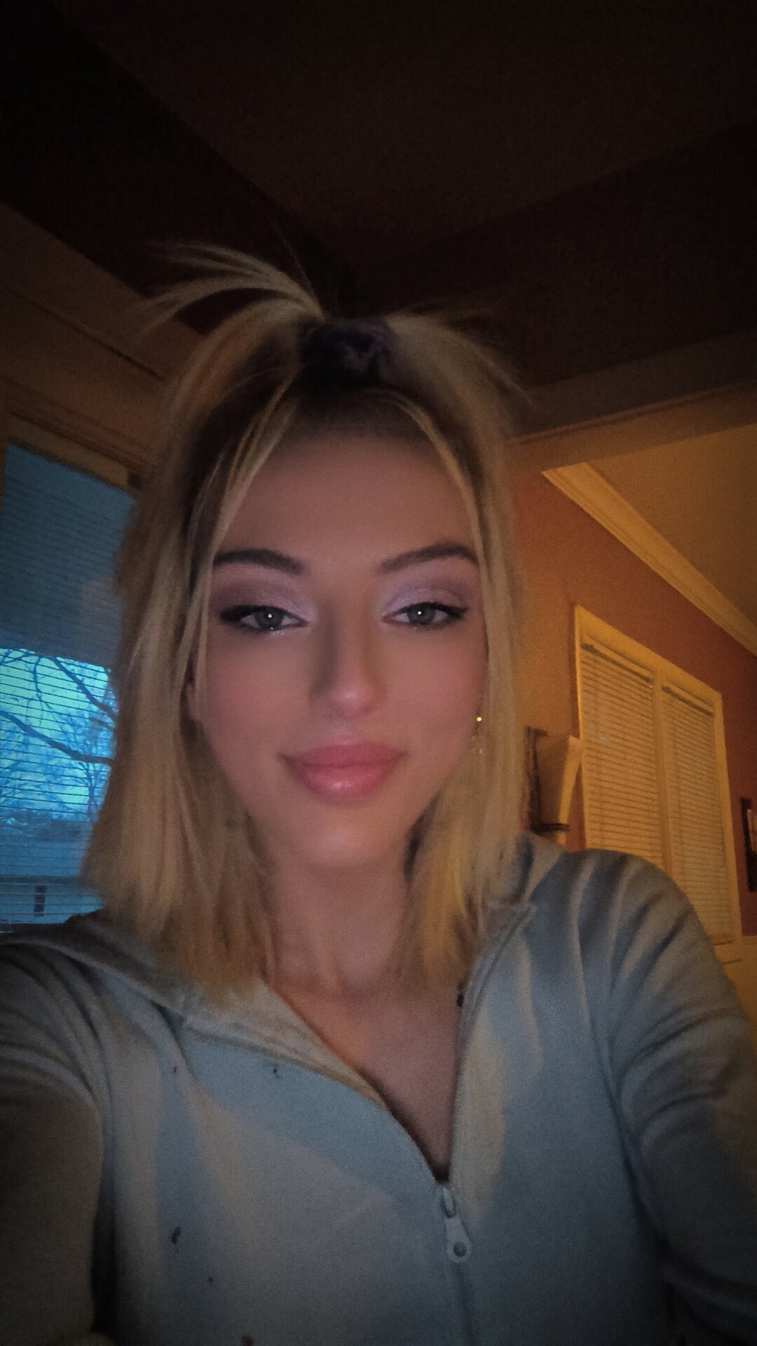 XXX Porn Photo of Nude Blonde_bunny97 5