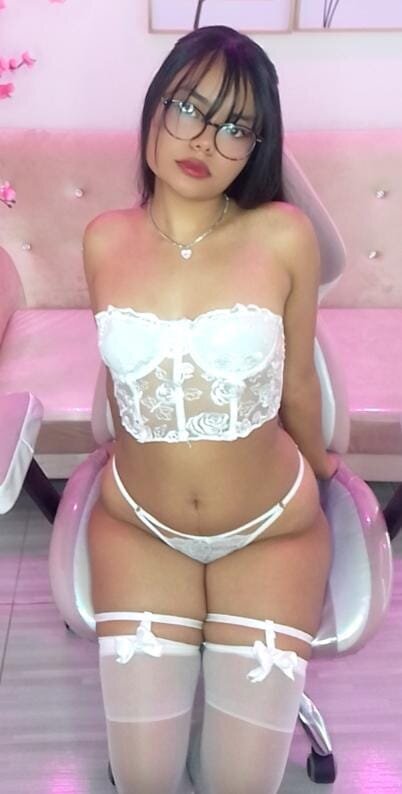 XXX Porn Photo of Nude Aisha_Leenss 1