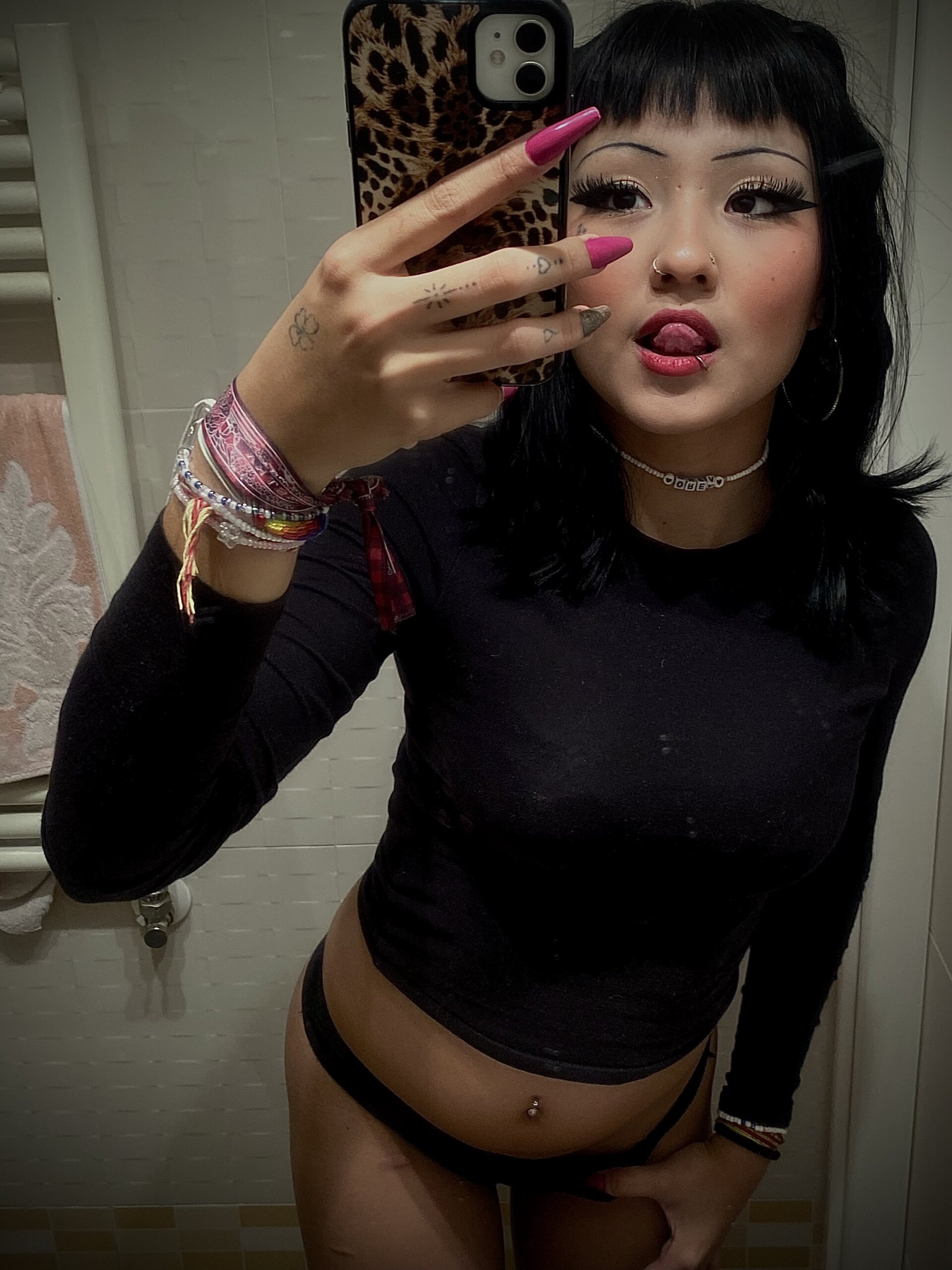 XXX Porn Photo of Nude Thais_Doll19 72