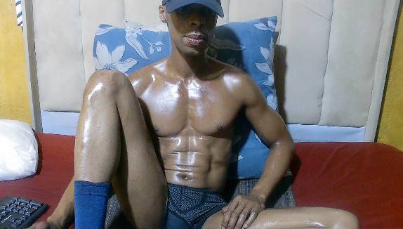 XXX Porn Photo of Nude MufasaKingTee 13
