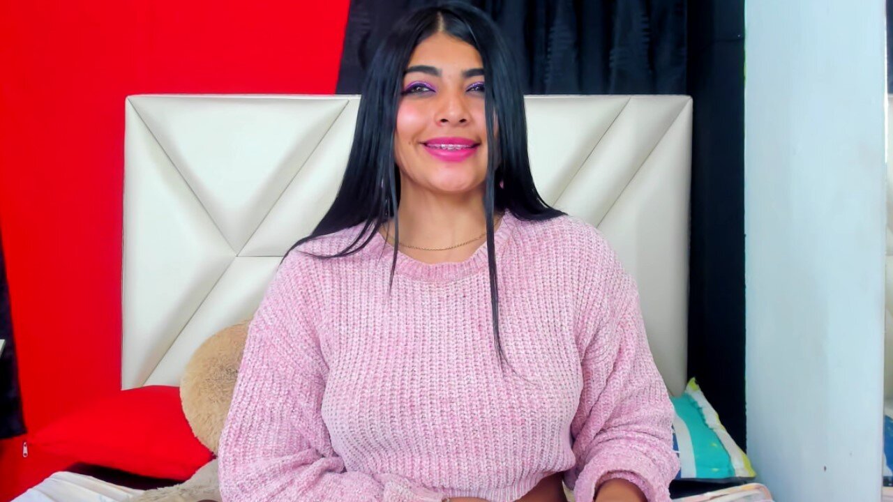 XXX Porn Photo of Nude AnnieRamirez 34
