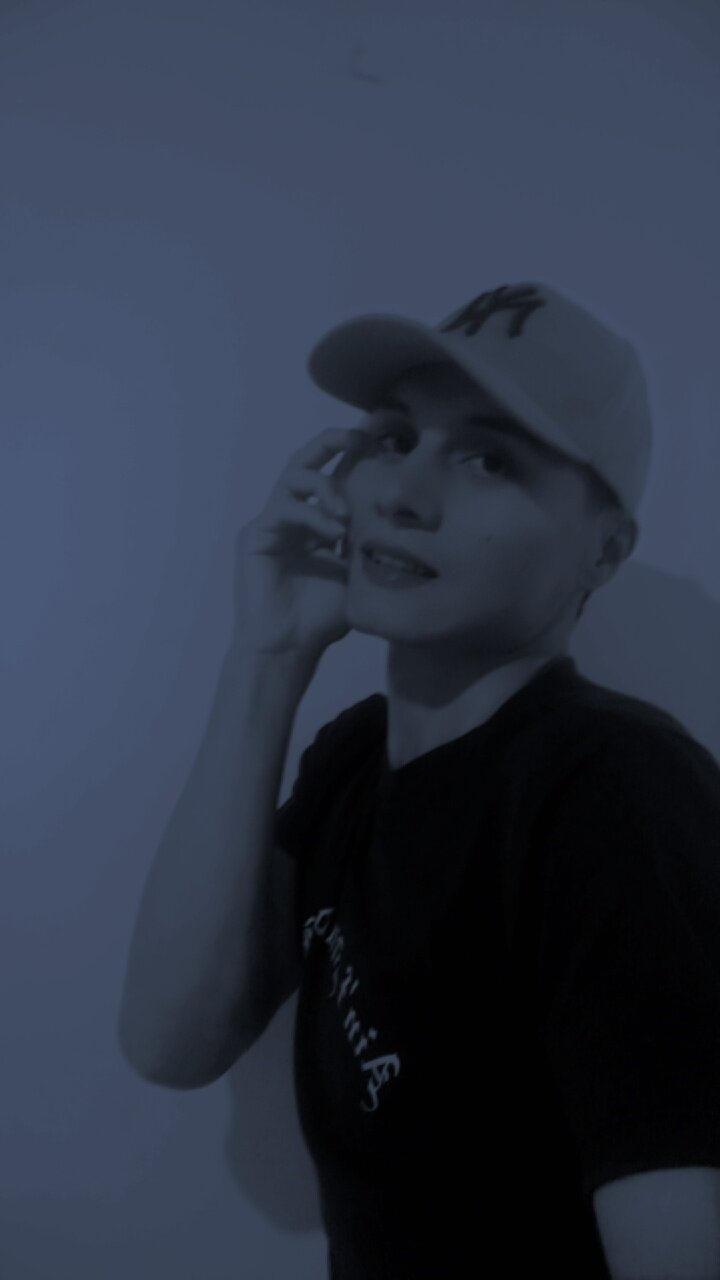 XXX Porn Photo of Nude AndresGarciax 10