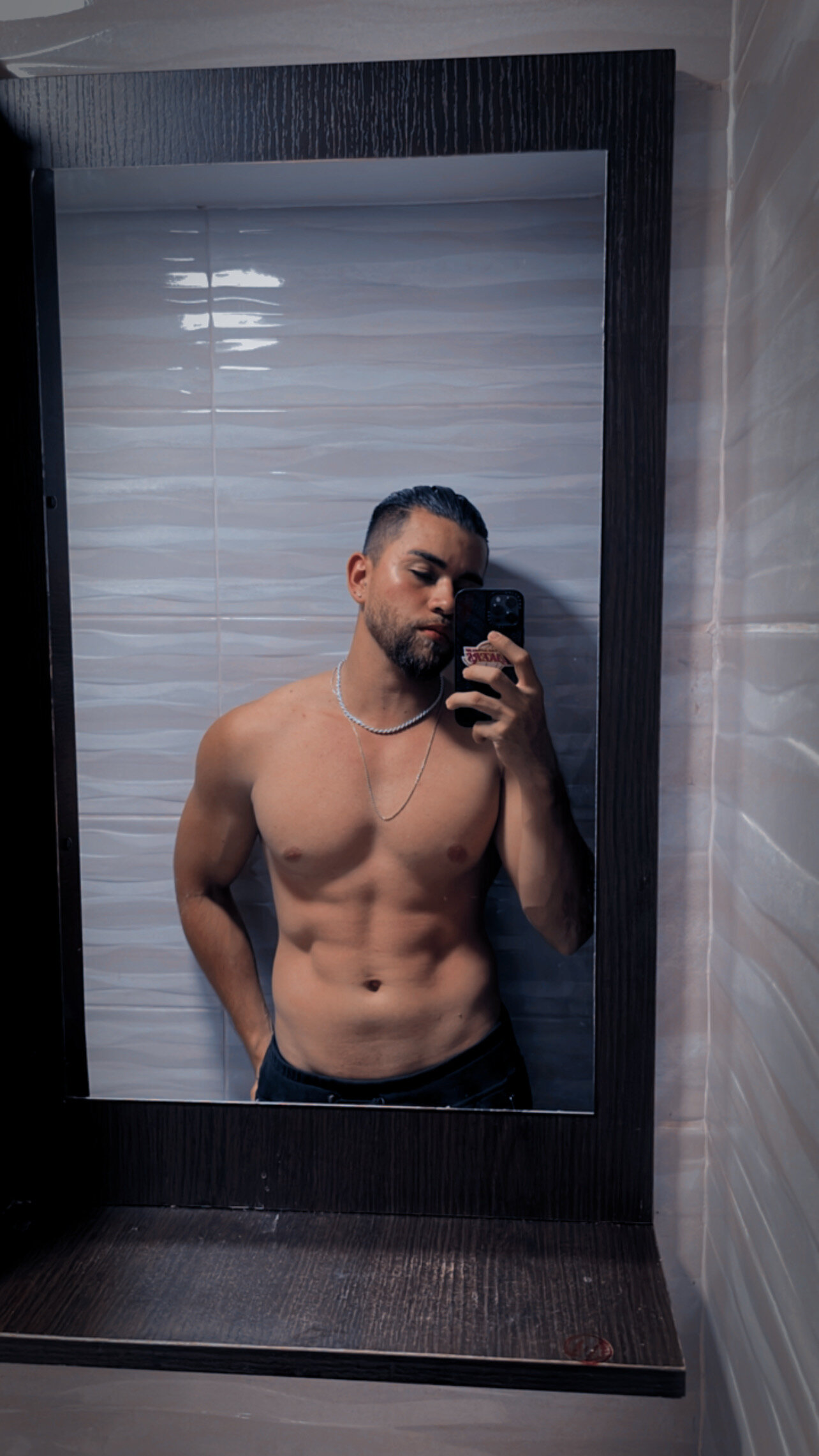XXX Porn Photo of Nude jotangraff 1